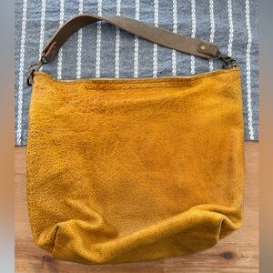 Buffalo Hyde & Hooks Mustard Large Bucket Leather Bag in Mustard